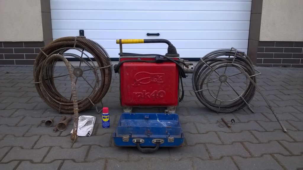 Mechaniczne udrażnianie rur — usługi UCO